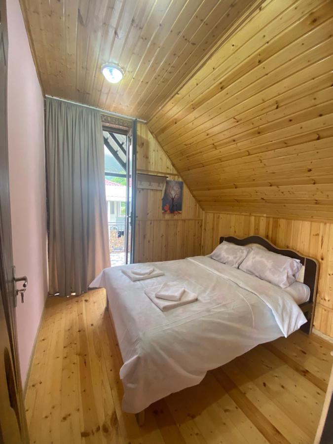 Hotel Kirta à Gordi Extérieur photo
